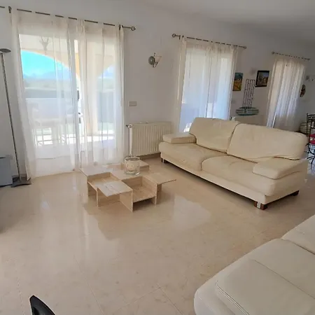 Carpe Diem Villa *